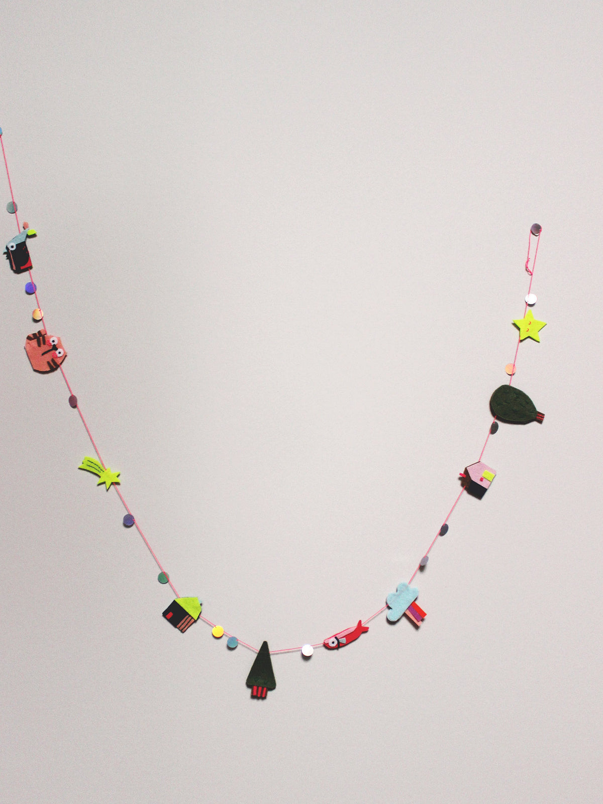 Filz Girlande - Papieranhänger | Bastelvorlage