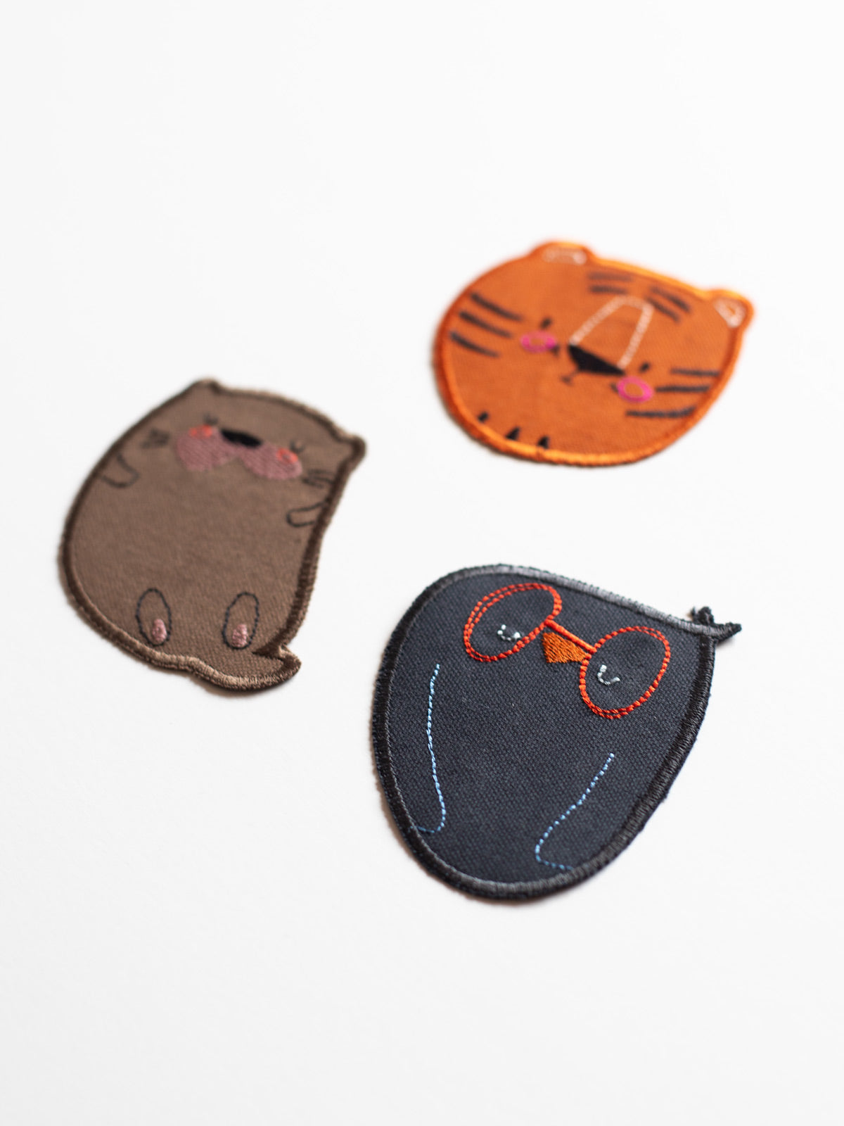 Knieflicken Eule, Otter und Tiger von Halfbird