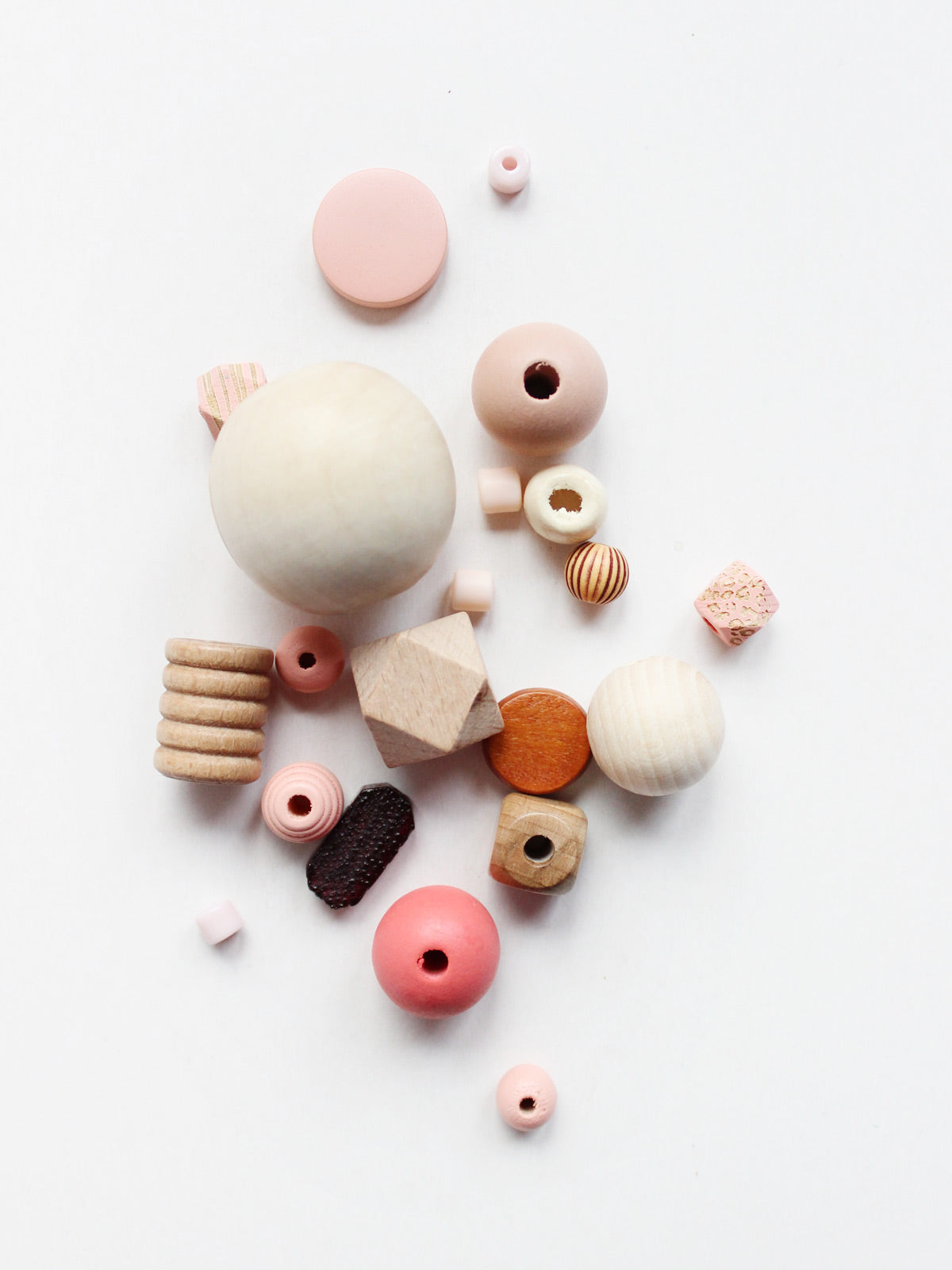 Übersicht aller Perlen aus dem Perlenset "Mona" von Halfbird