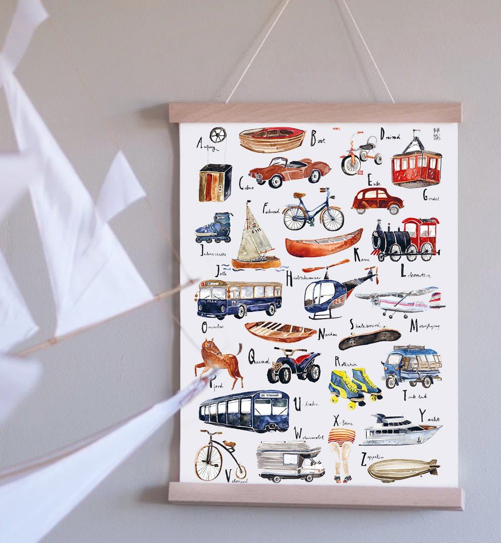 aufgehängtes Poster für Kinder mit dem ABC Fahrzeuge