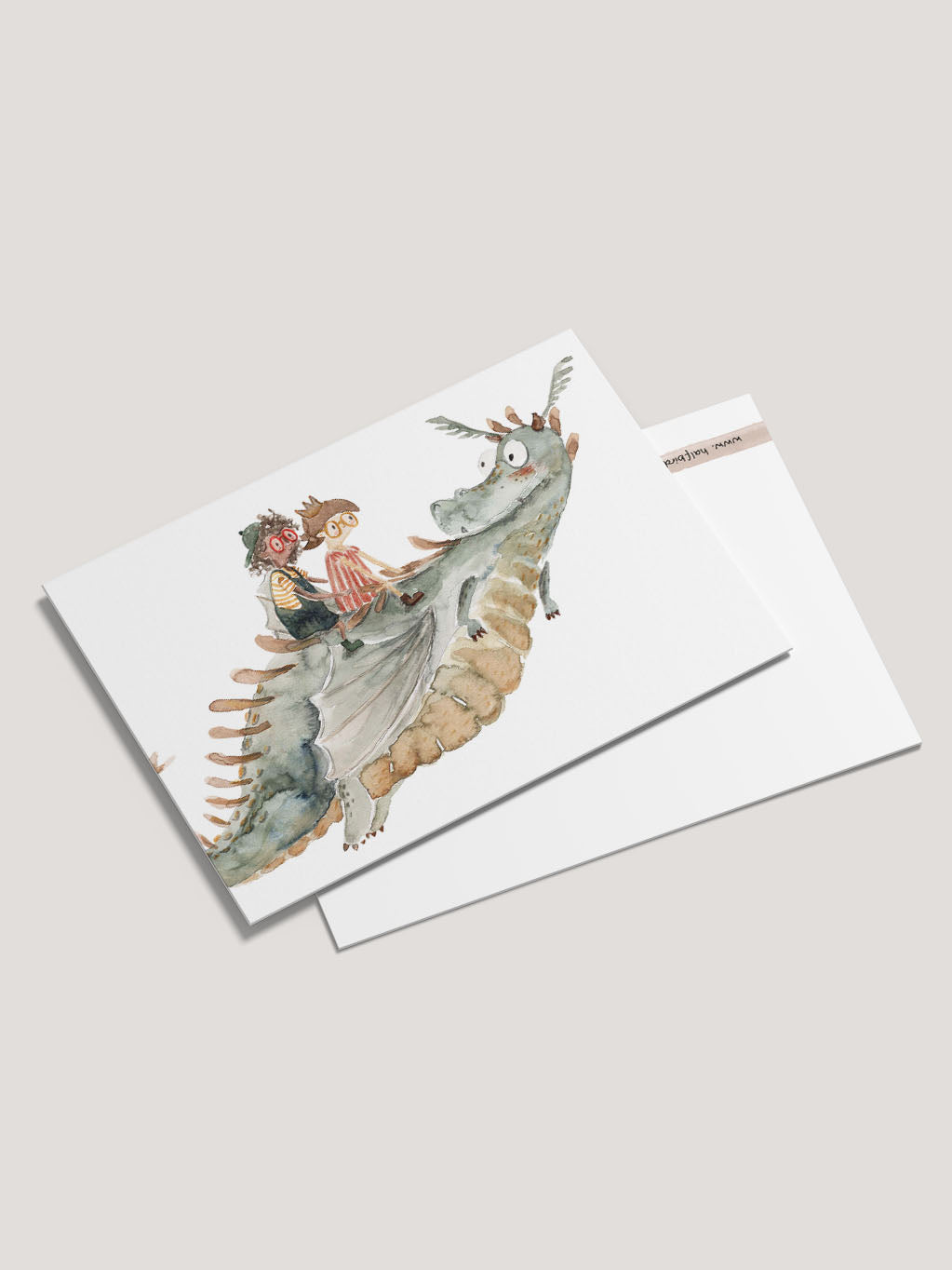Postkarte mit Drache und zwei Kindern vorne und hinten