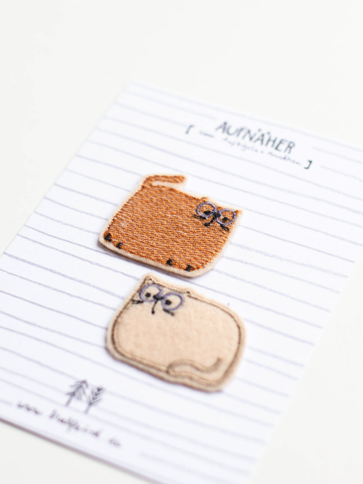 Aufnäher Set Katzen von Halfbird auf Karte zum Aufnähen