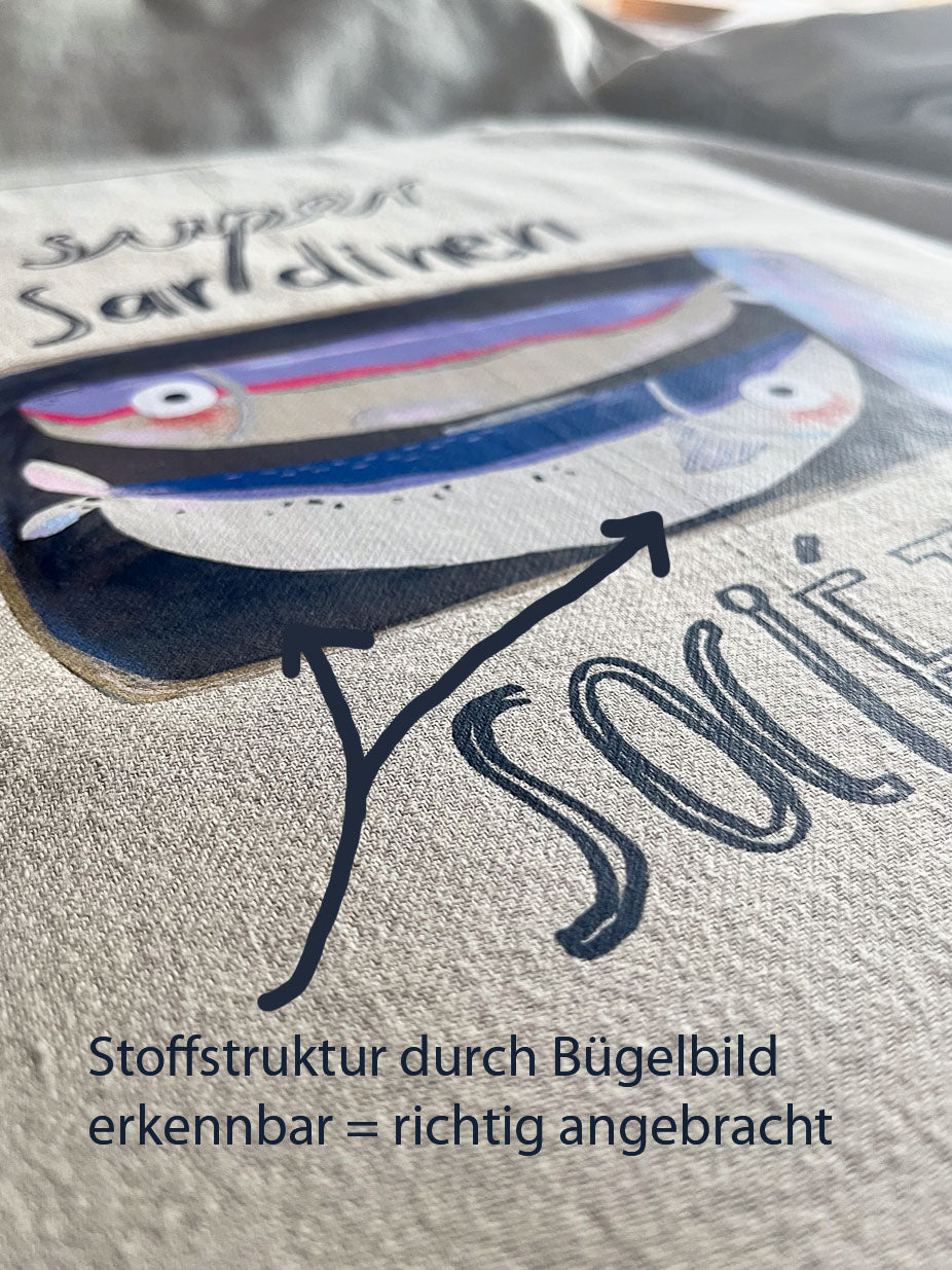 Detail randloses Supersardinen XXL Bügelbild von Halfbird