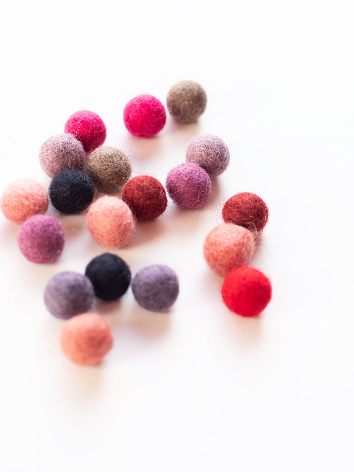 Filzkugel Set "rot" von Rico bei Halfbird