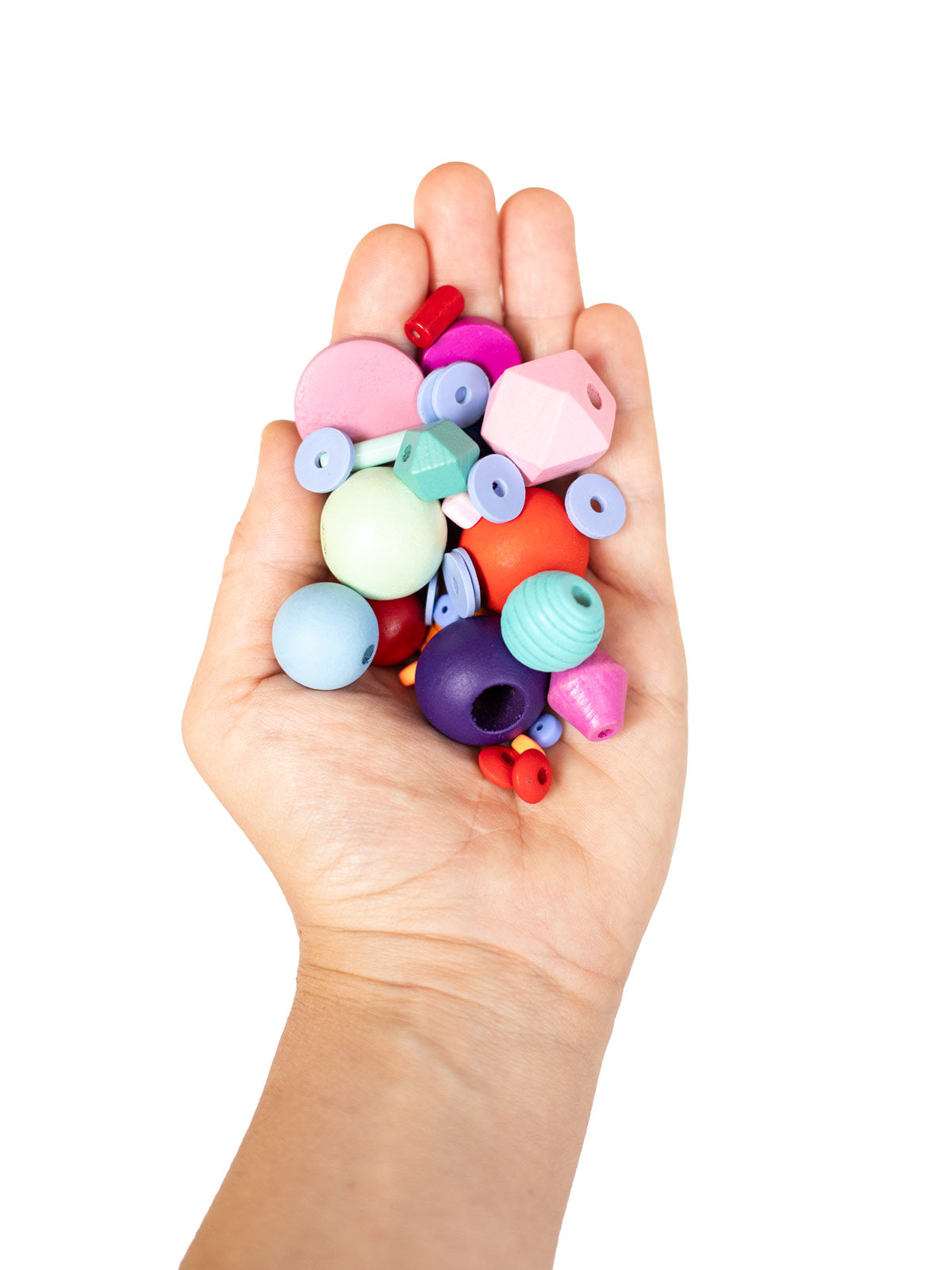 Hand mit Perlenset "Kunterbunt" von Halfbird 