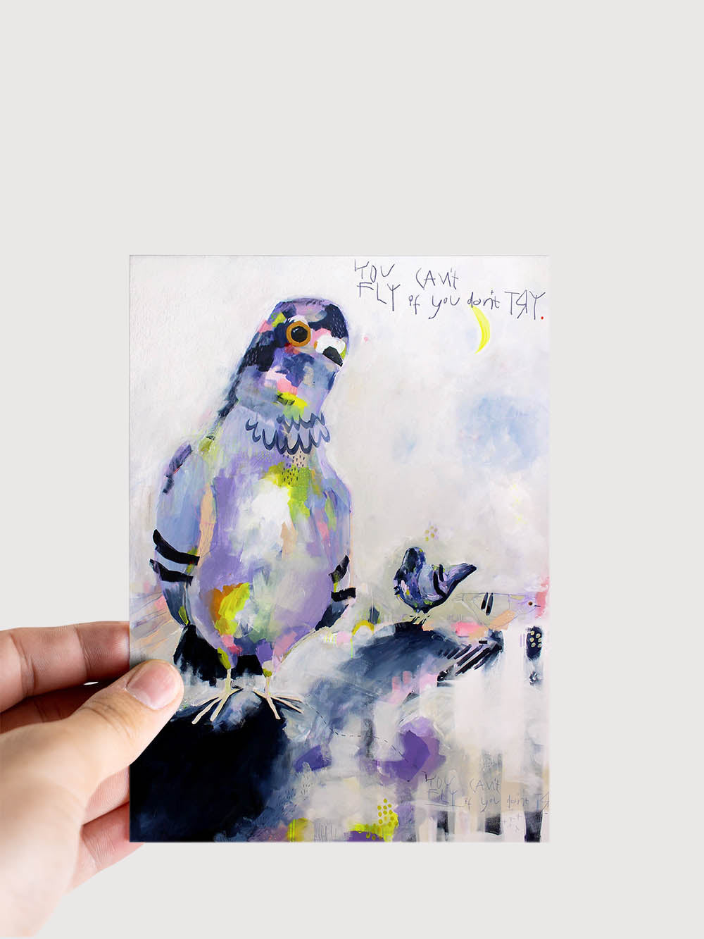 Postkarte "You can't fly if you don't try" mit Tauben-Motiv von Halfbird