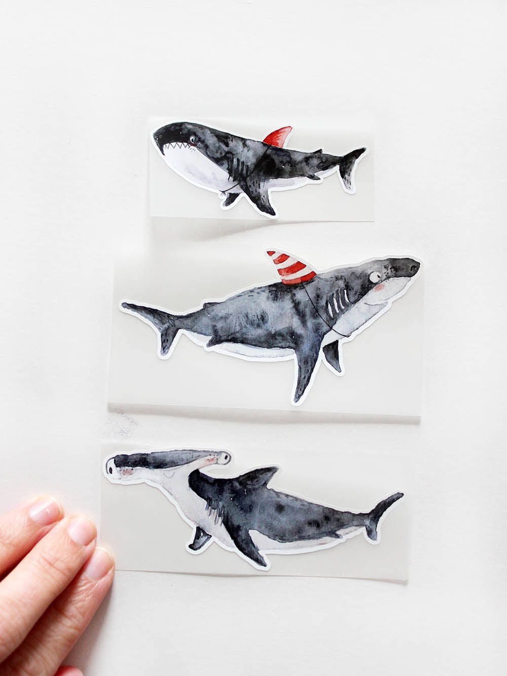 drei Hai als bügelbild illustriert von halfbird in wasserfarben
