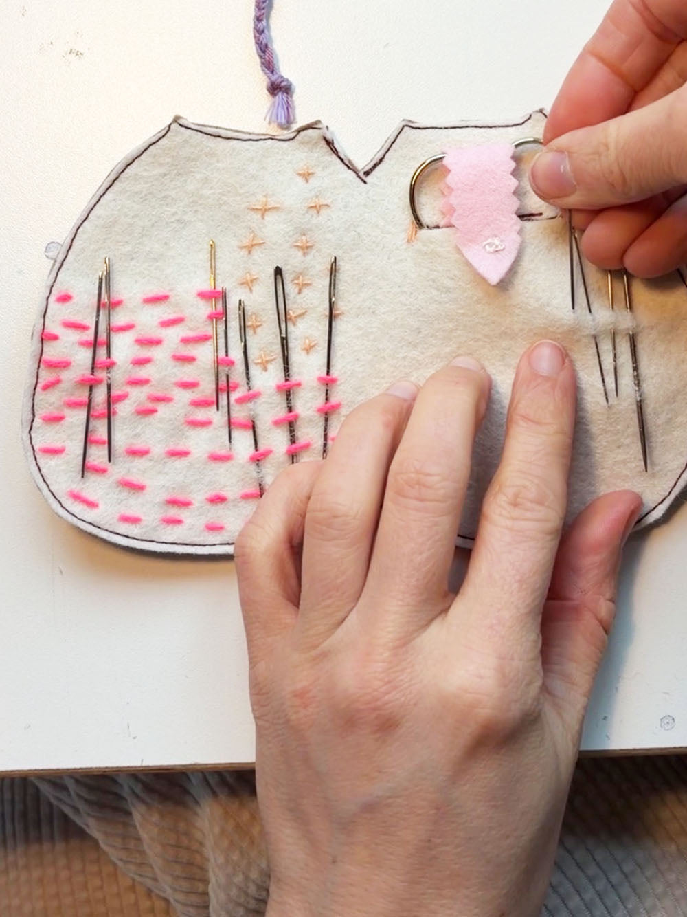 Nadelbuch "Katze und Sardinen" | Bastelvorlage