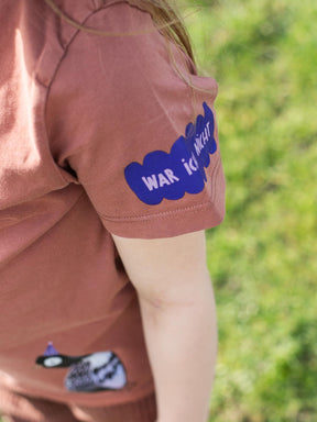 Shirt mit randlosem Bügelbild sitzende Taube und "War ich nicht"-Schriftzug von Halfbird