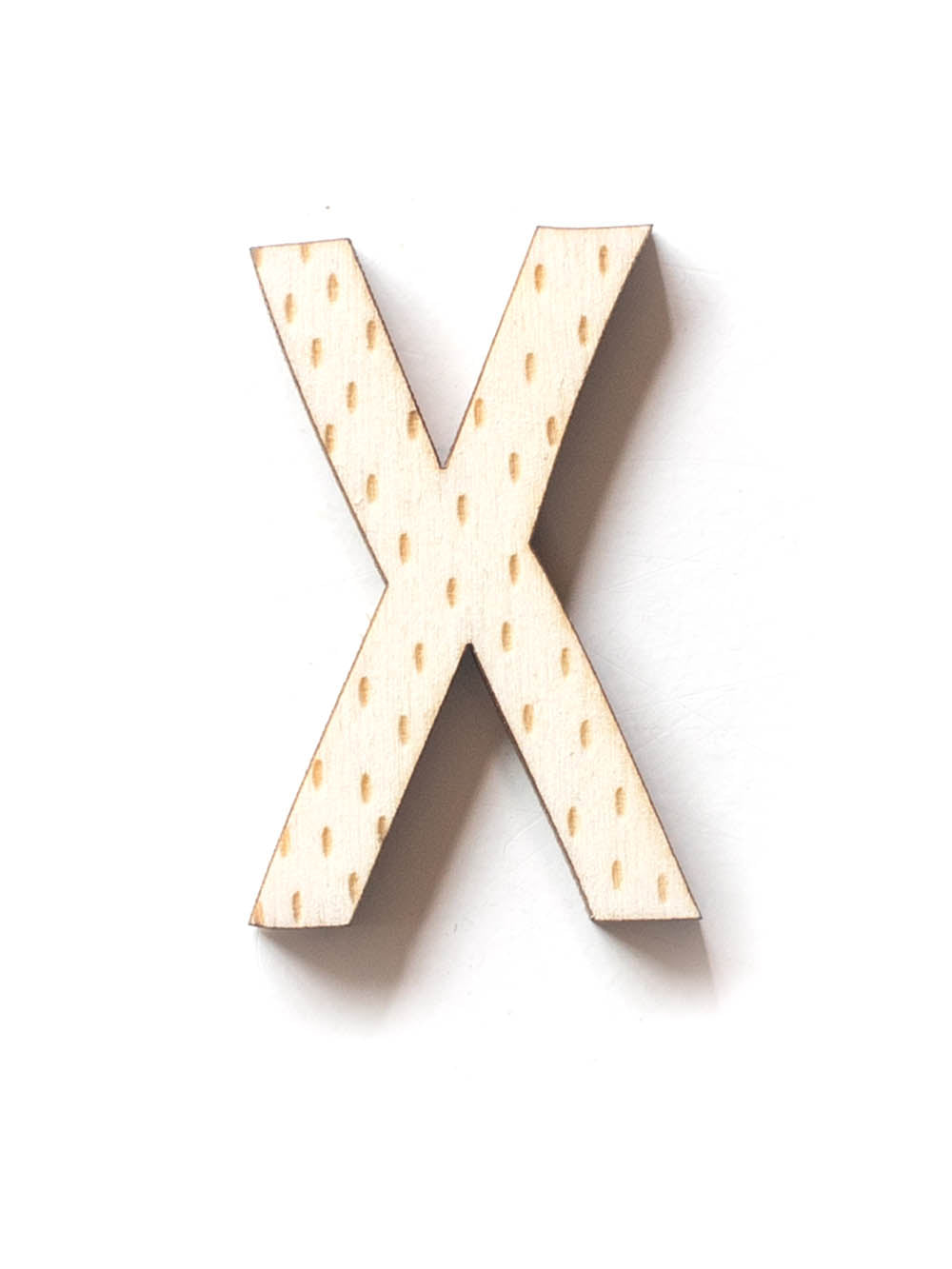 Holzbuchstabe X fürs Kinderzimmer mit Punkte Muster