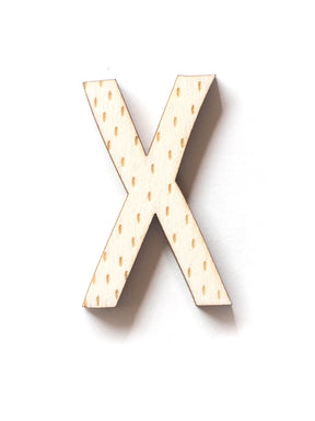 Holzbuchstabe X fürs Kinderzimmer mit Punkte Muster